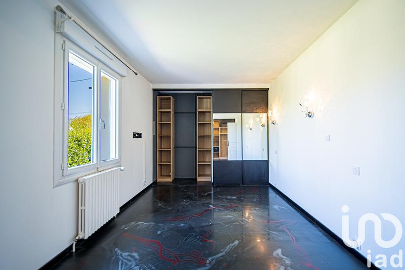 Maison - 190 m² - 4 pièces