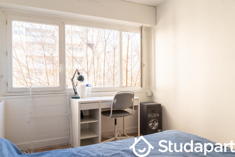 Chambre - 10 m² - 1 pièce