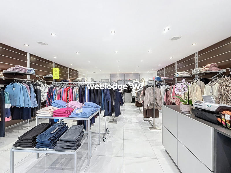 Fonds de commerce - Magasins - 84 m²