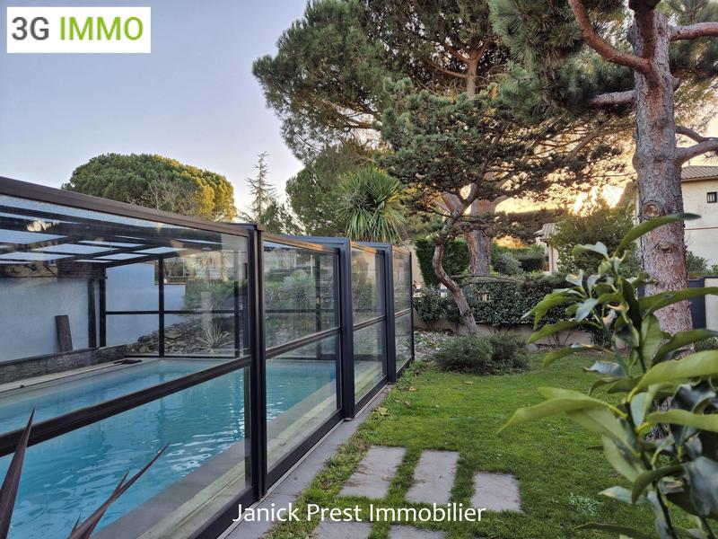 Maison - 152 m² - 7 pièces