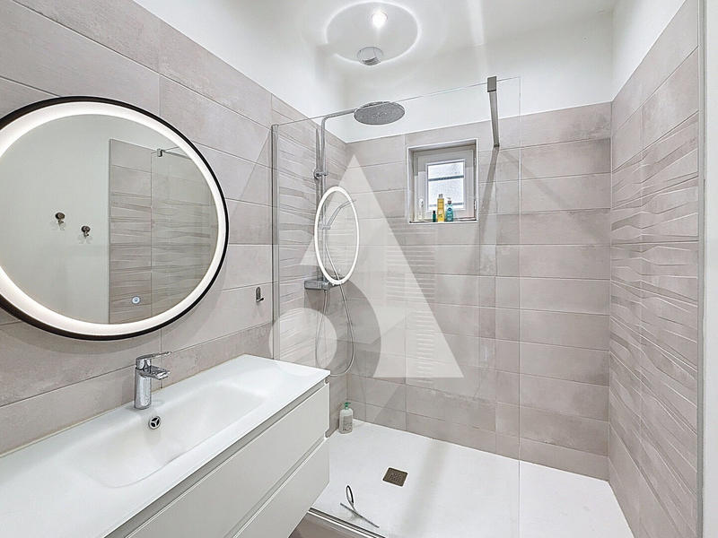 Maison - 113 m² - 4 pièces