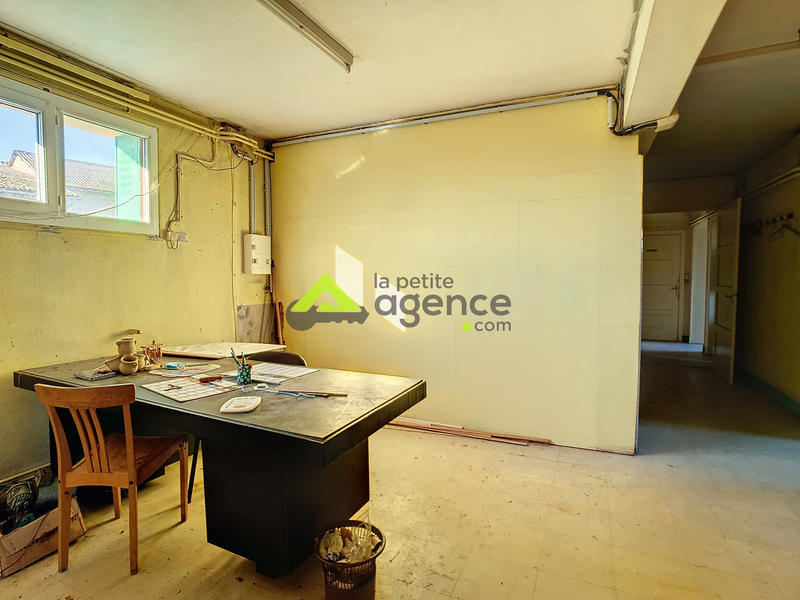 Maison - 231 m² - 8 pièces