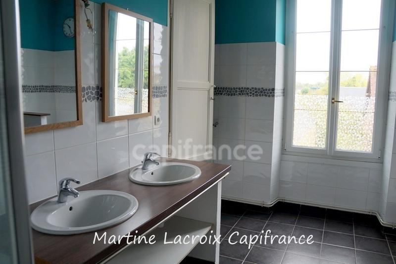 Maison - 140 m² - 5 pièces