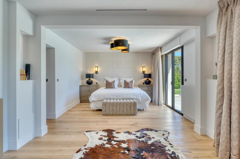 Propriété - 433 m² - 8 pièces