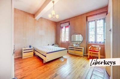 Maison de village - 130 m² - 5 pièces