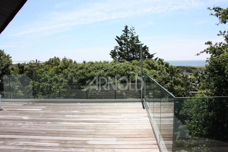 Maison - 222 m² - 11 pièces