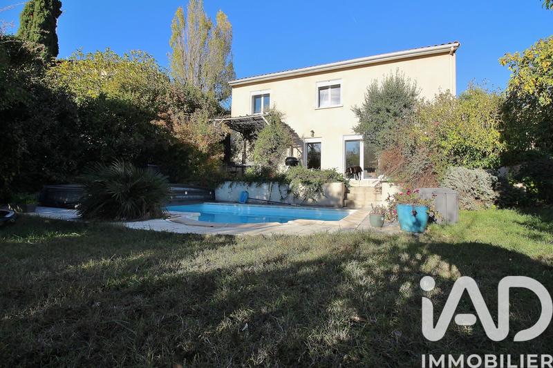 Maison - 104 m² - 6 pièces