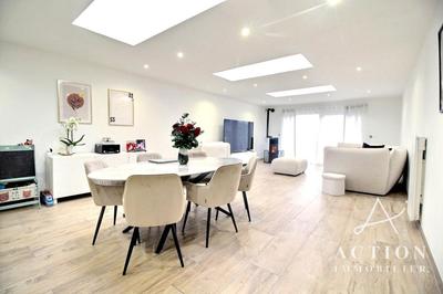 Maison - 122 m² - 4 pièces