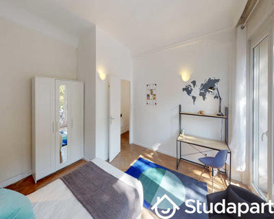 Chambre - 140 m² - 1 pièce