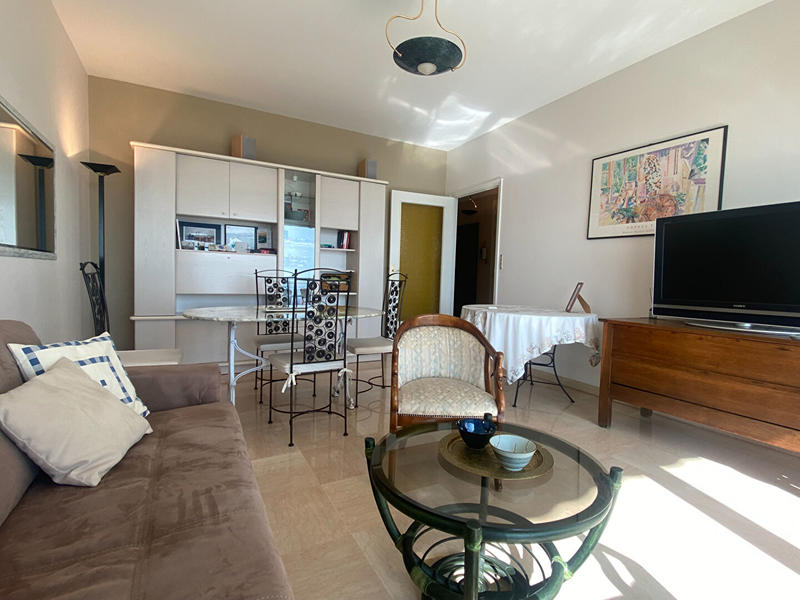 Appartement - 81 m² - 3 pièces