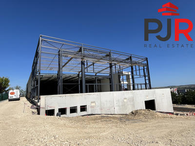 Local d'activités - 1 148 m²