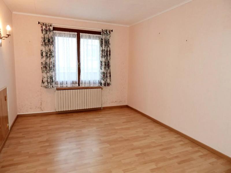 Maison - 182 m² - 6 pièces