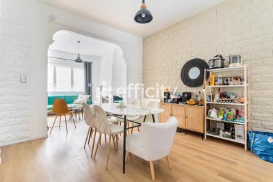 Maison - 117 m² - 6 pièces