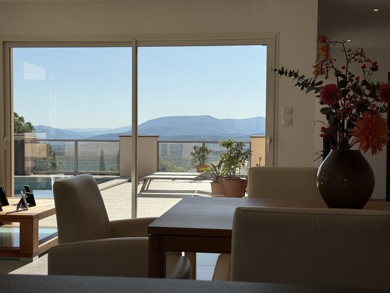 Villa - 162 m² - 5 pièces