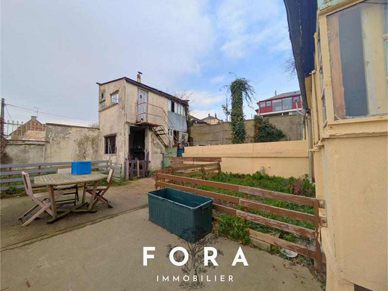 Maison - 87 m² - 4 pièces