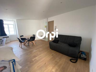 Studio - 37 m² - 1 pièce