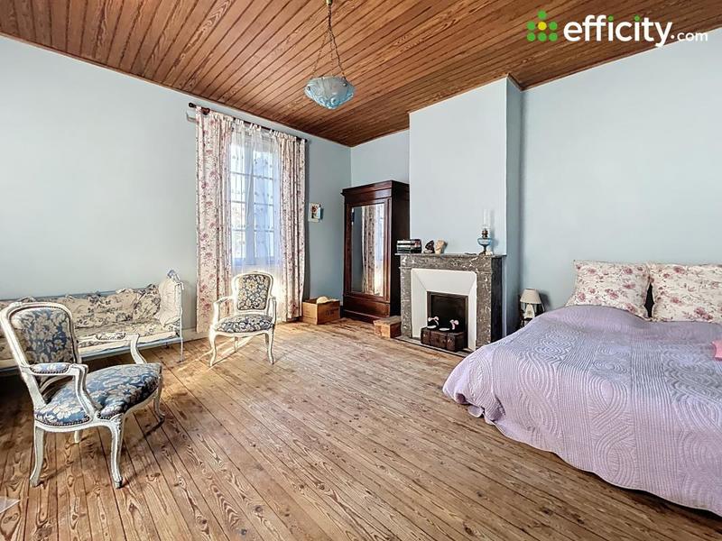 Maison bourgeoise - 275 m² - 8 pièces