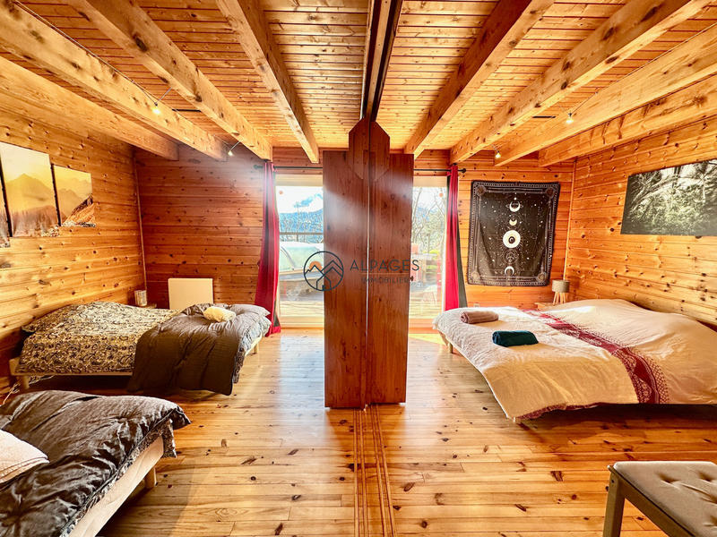 Châlet - 135 m² - 7 pièces