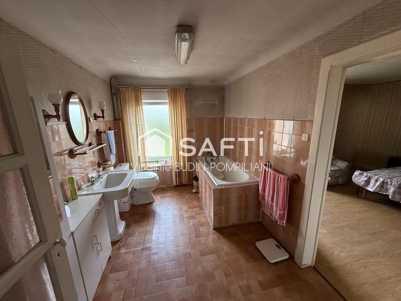 Maison - 85 m² - 4 pièces