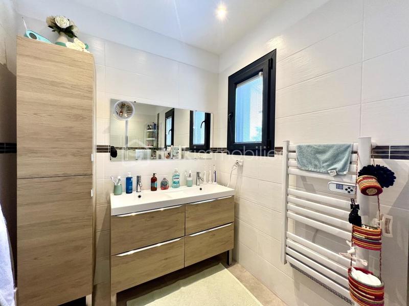 Maison - 114 m² - 5 pièces