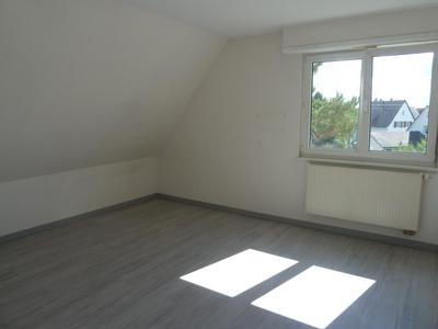 Duplex - 111 m² - 4 pièces