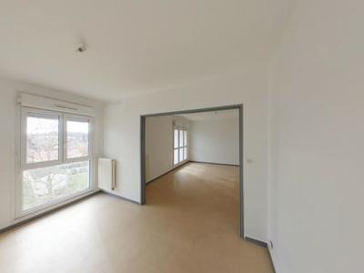 Appartement - 85 m² - 3 pièces