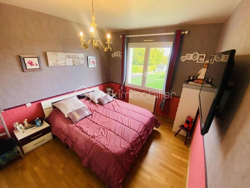 Maison traditionnelle - 140 m² - 7 pièces