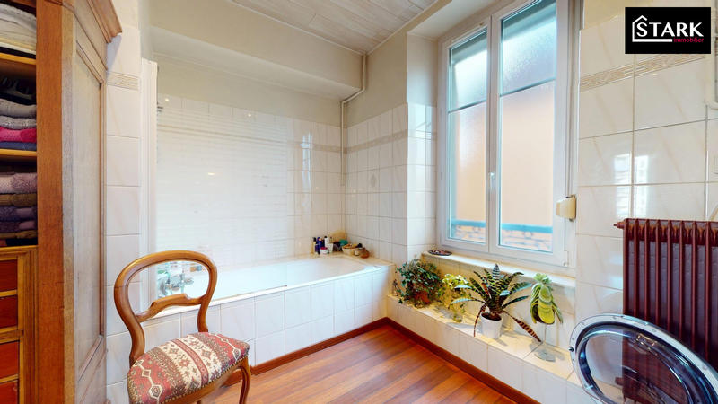 Appartement - 131 m² - 7 pièces