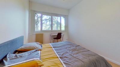 Chambre - 10 m² - 6 pièces