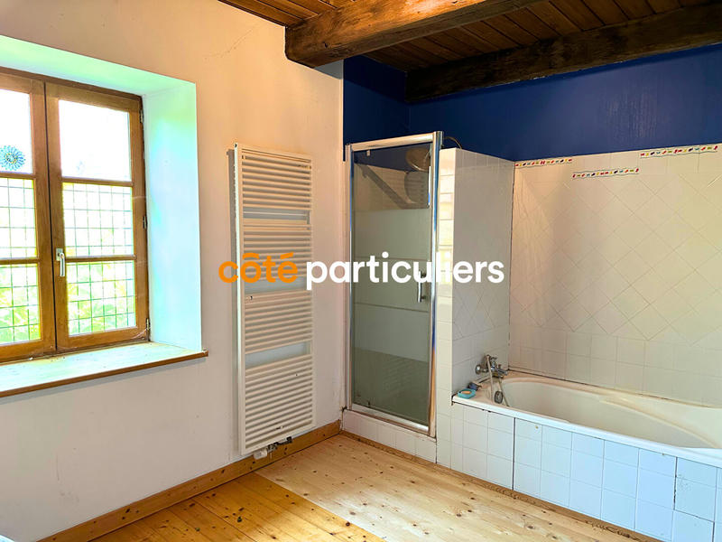 Maison - 190 m² - 8 pièces