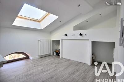 Appartement - 95 m² - 4 pièces