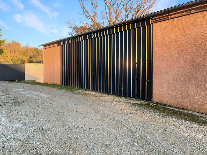 Maison - 291 m² - 12 pièces