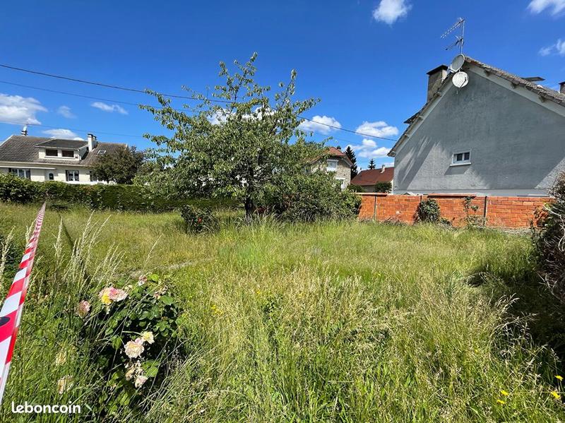 Terrain constructible - 290 m²