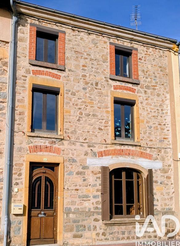 Maison - 121 m² - 5 pièces