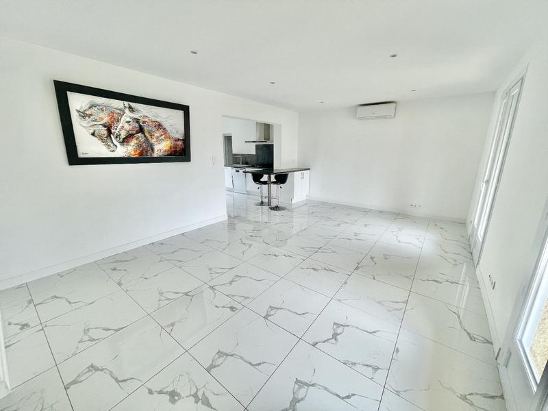 Maison - 80 m² - 5 pièces