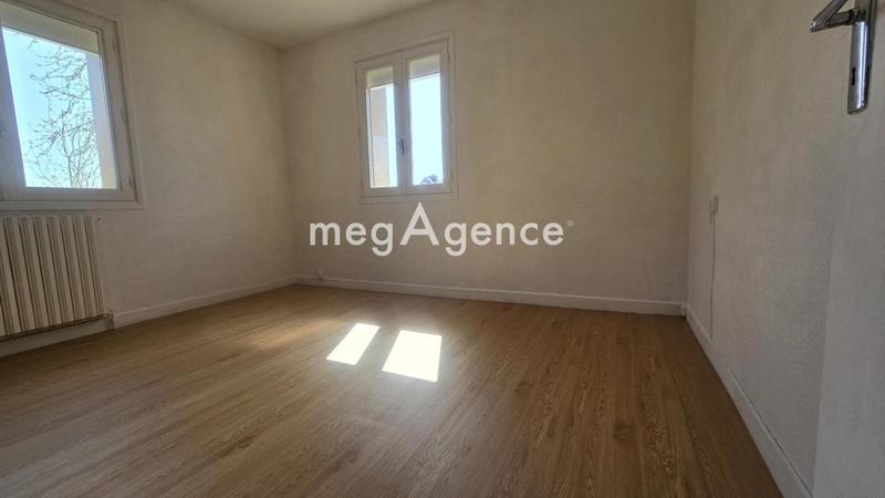 Maison - 145 m² - 8 pièces