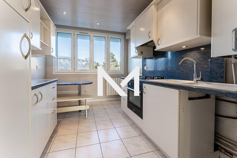 Appartement - 73 m² - 4 pièces