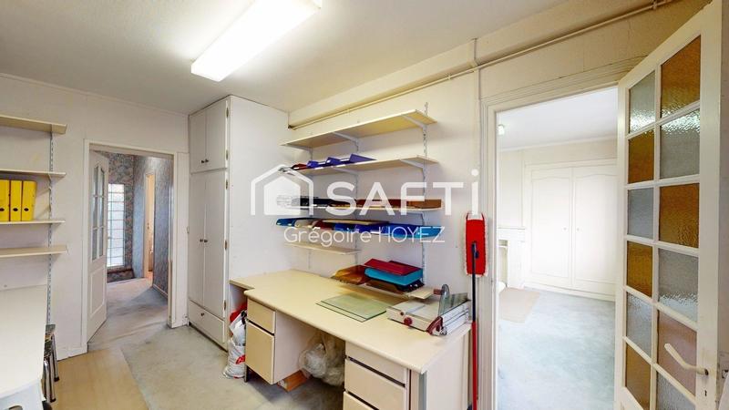 Maison - 236 m² - 9 pièces