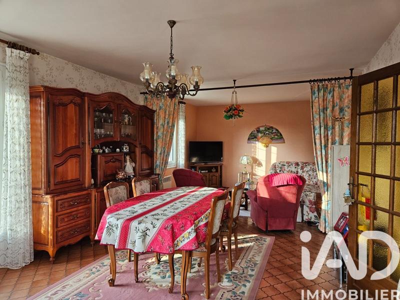 Maison - 121 m² - 5 pièces