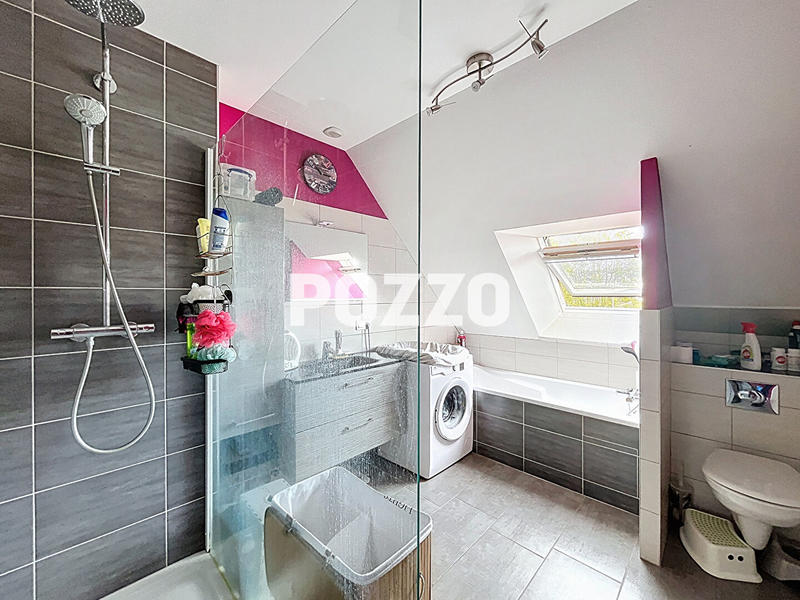 Maison - 102 m² - 6 pièces