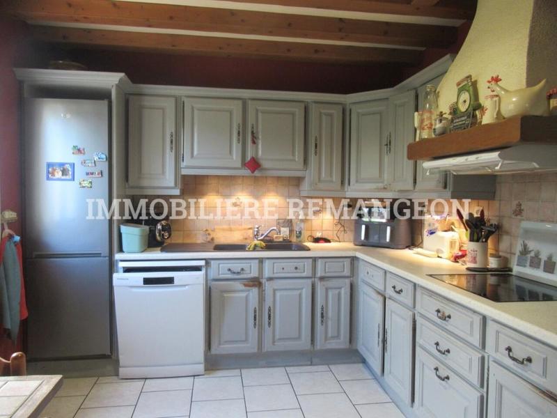 Maison - 102 m² - 5 pièces