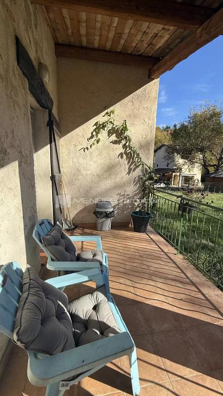 Maison - 151 m² - 4 pièces