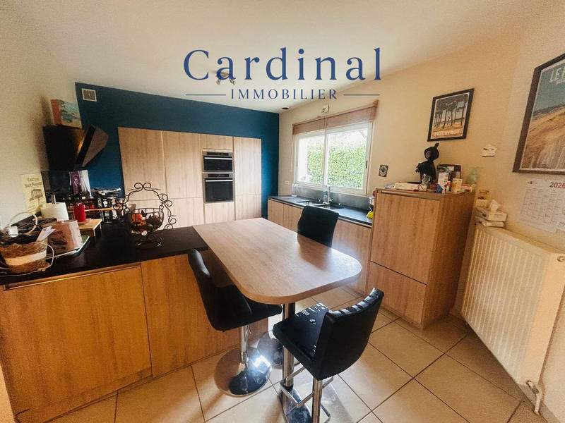 Maison - 150 m² - 9 pièces