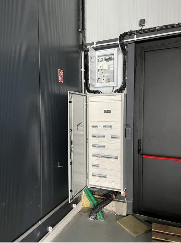 Local commercial - 336 m² - 3 pièces