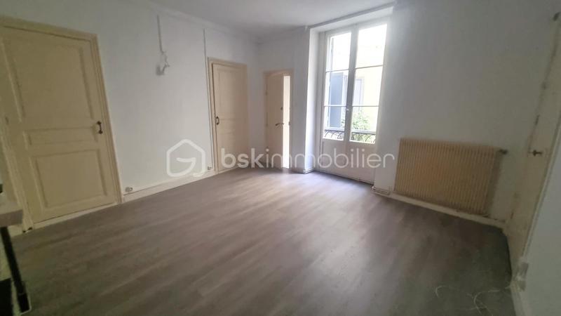 Appartement - 125 m² - 5 pièces