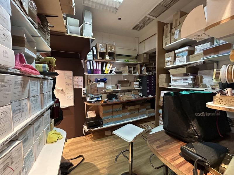 Fonds de commerce - 74 m²