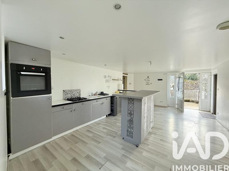 Maison - 190 m² - 7 pièces