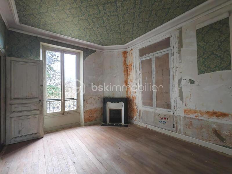 Demeure - 280 m² - 10 pièces