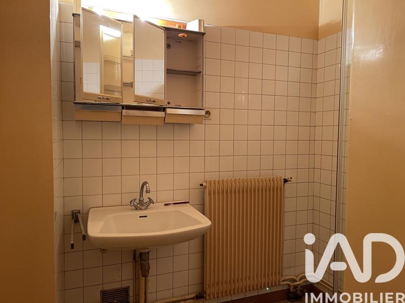 Maison - 294 m² - 13 pièces