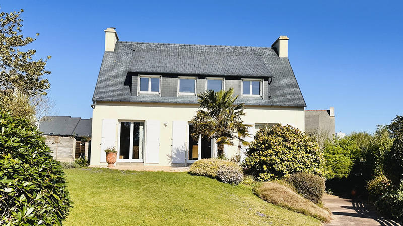 Maison - 135 m² - 8 pièces